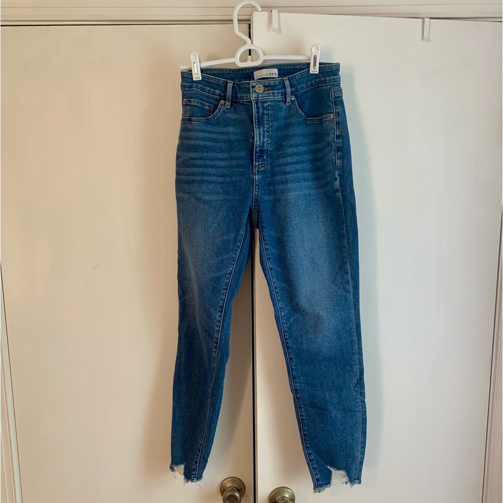 Loft Curvy Hight Waist Skinny Jeans, blue denim, size 4 or 27, women’s